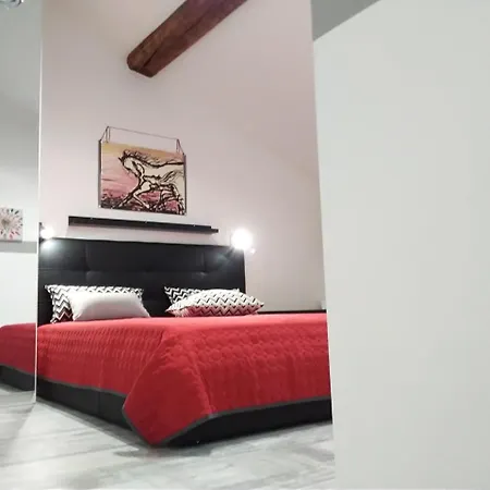 Kibilu - Via Terraggio Apartman *