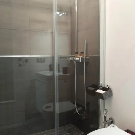 Kibilu - Via Terraggio Apartman *